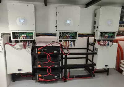 Deye 12kw Three-Phase Hybrid Inverter